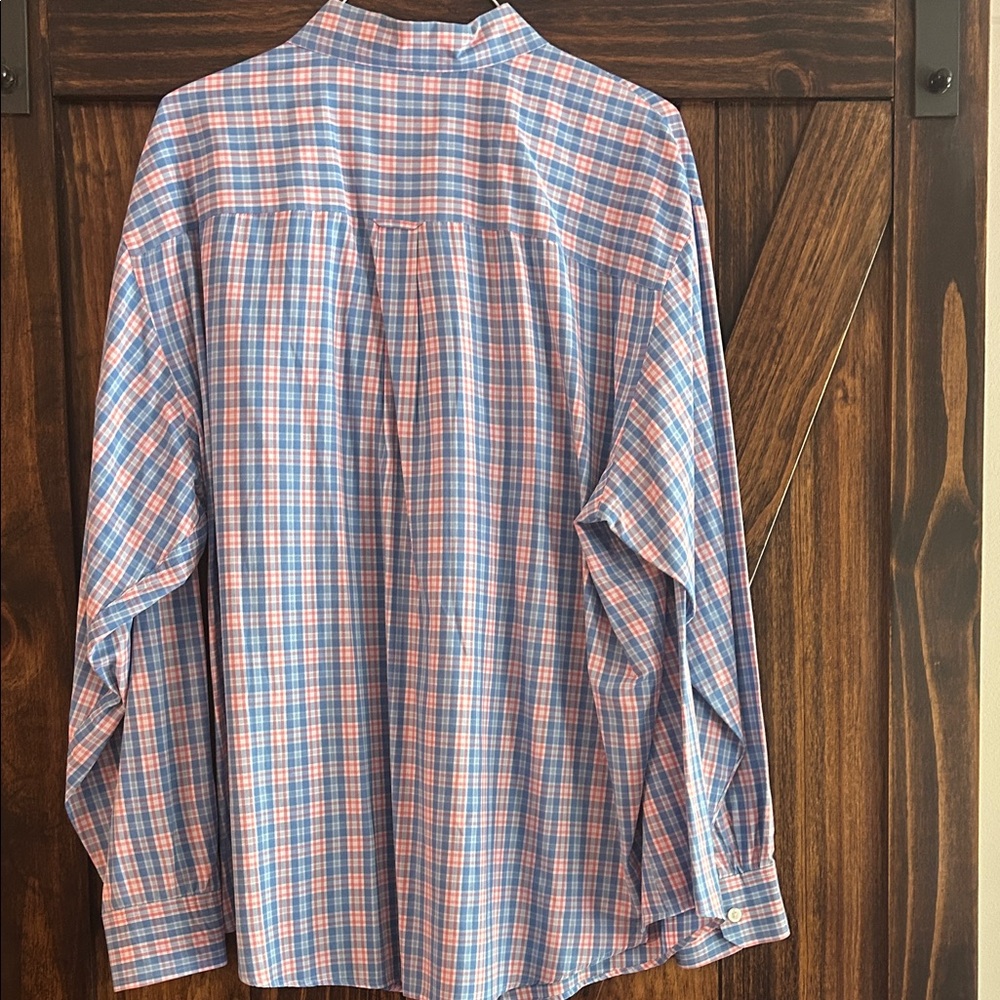 Men's Button-Down Plaid Shirt in Blue and Pink - Picture 5 of 7